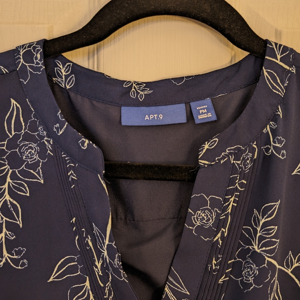 Apt 9 tie waist dress. Petite medium - Picture 3 of 6